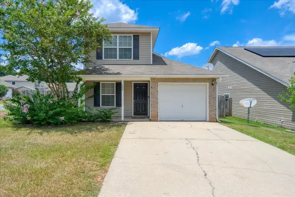 200 Wainwright Drive, Crestview, FL 32539
