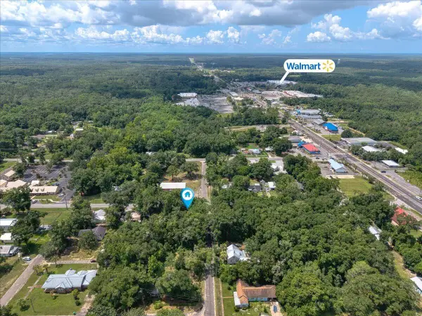 409 S 13th Street, DeFuniak Springs, FL 32435