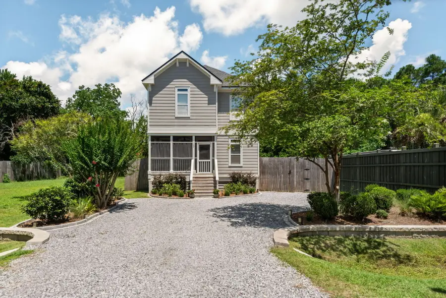 187 N 7th Street, Santa Rosa Beach, FL 32459 - #2