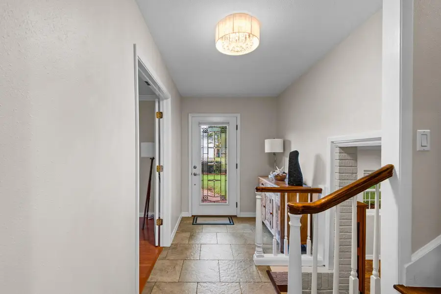 5 Maple Avenue, Shalimar, FL 32579 - #3