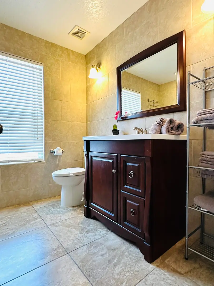 1049 Lake Berkley Drive, Other, FL 00N/A - #2