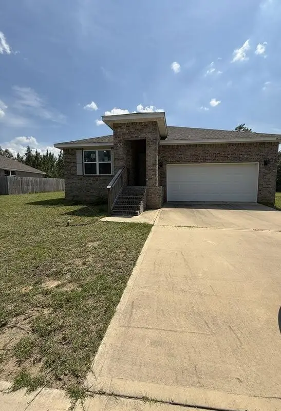6412 Arcadia Bluffs Avenue, Laurel Hill, FL 32567