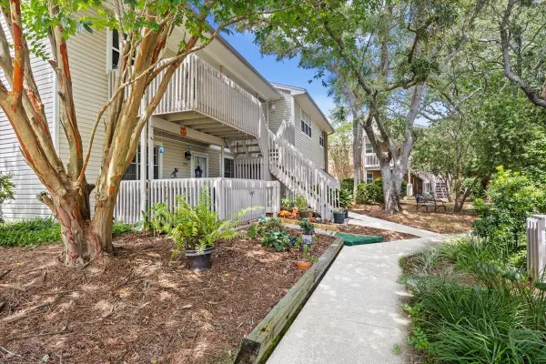1200 Shoreline Drive #311, Gulf Breeze, FL 32561