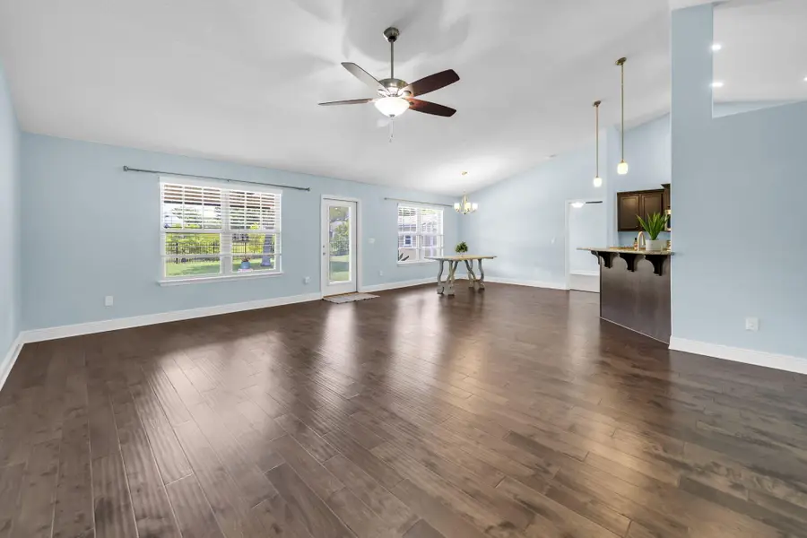 805 Symphony Way, Freeport, FL 32439 - #3