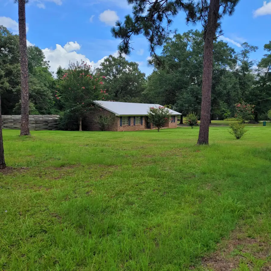 1130 Timberlane Road, Chipley, FL 32428 - #2