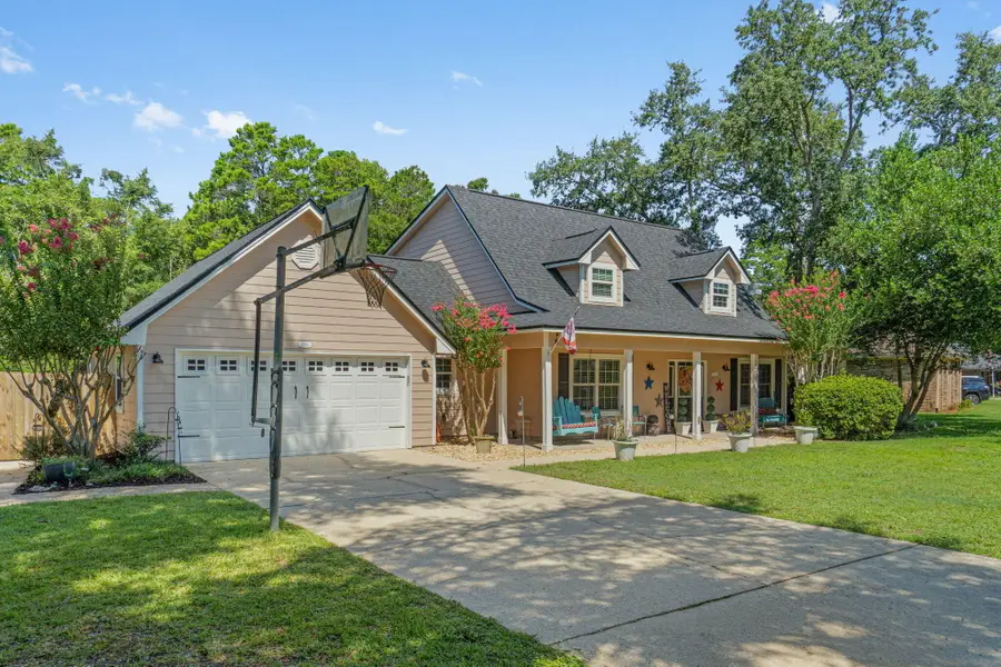 1590 Ruckel Drive, Niceville, FL 32578 - #3