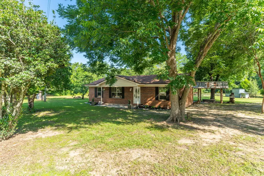 91 North Street, Defuniak Springs, FL 32433 - #2