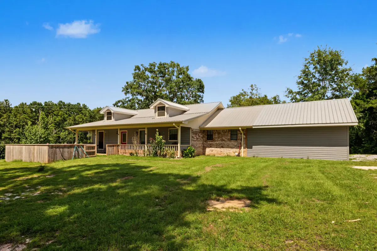 2617 St Highway 81, Ponce De Leon, FL 32455 - #1