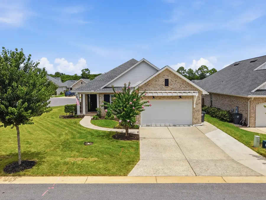 111 Hornet Lane, Valparaiso, FL 32580 - #2