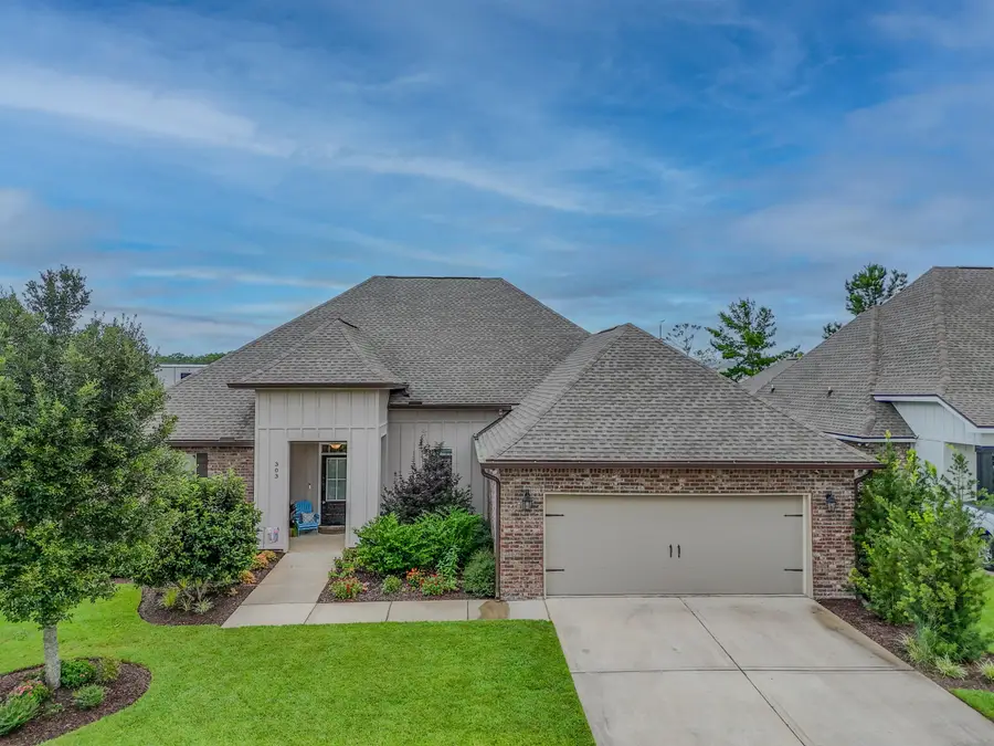 303 Blaze Boulevard, Freeport, FL 32439 - #2