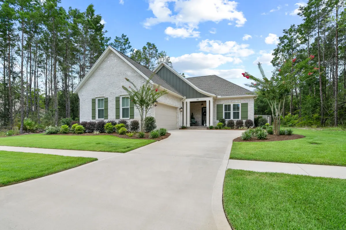 102 Shimmer Circle, Freeport, FL 32439 - #1