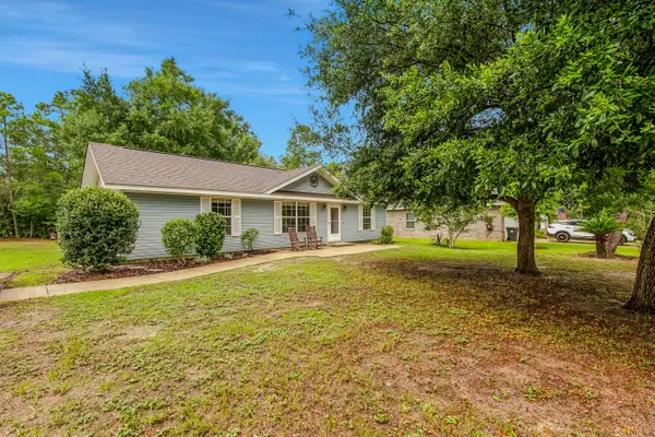 97 Magnolia Landing Drive, Freeport, FL 32439