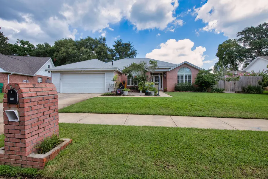 2587 Dana Court, Shalimar, FL 32579 - #3
