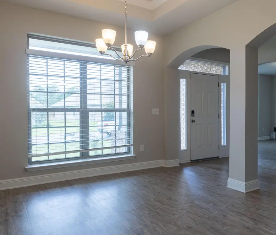 408 Chickadee Street, Crestview, FL 32539 - #3