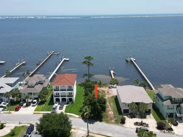 1733 Turkey Oak Drive, Navarre, FL 32566