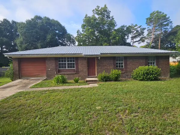 2942 NE 2nd Avenue, Crestview, FL 32539