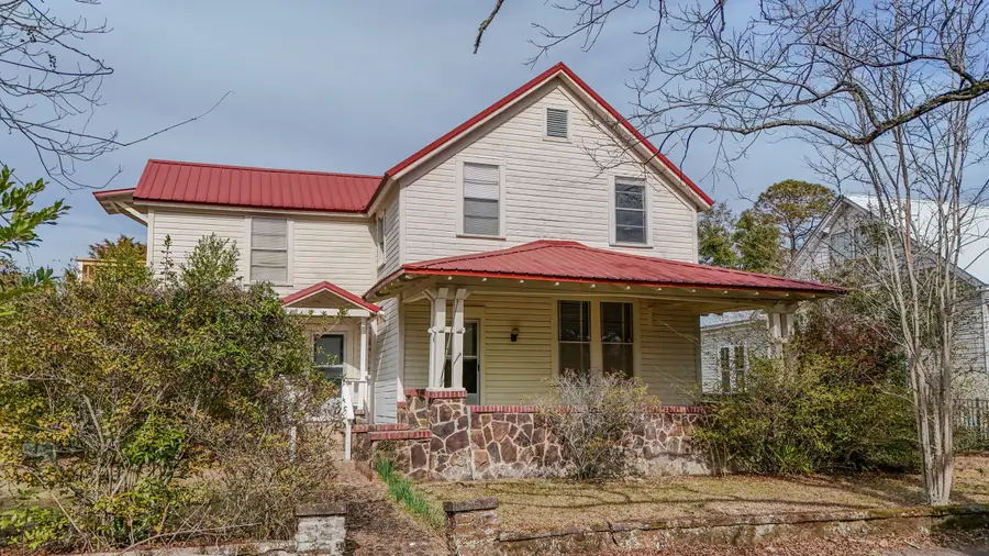 361 Park Avenue, Defuniak Springs, FL 32435 - #2
