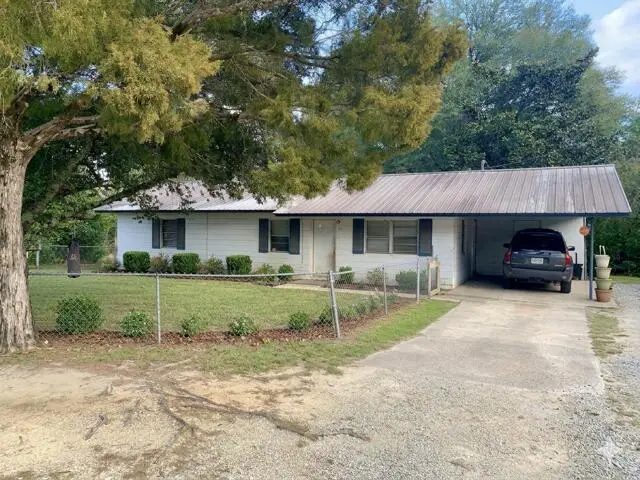 15 Fredrick Drive, Defuniak Springs, FL 32433 - #1