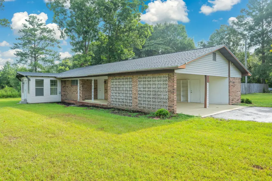6127 Barnes Road, Crestview, FL 32536 - #2