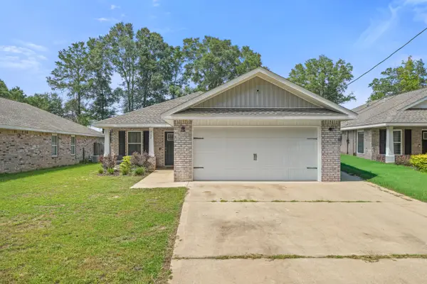 3152 Maple Street, Crestview, FL 32539