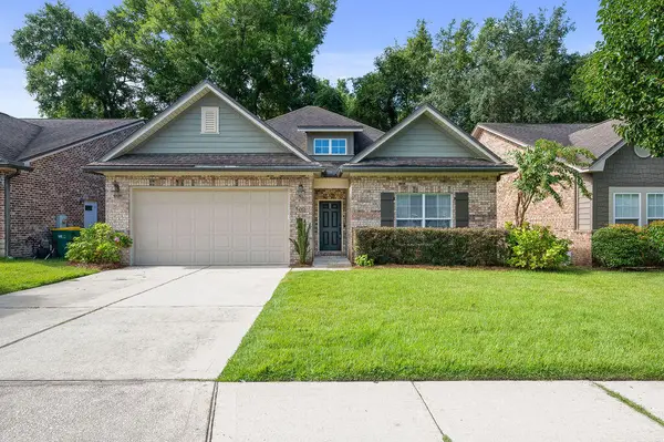 102 Arrowhead Way, Niceville, FL 32578
