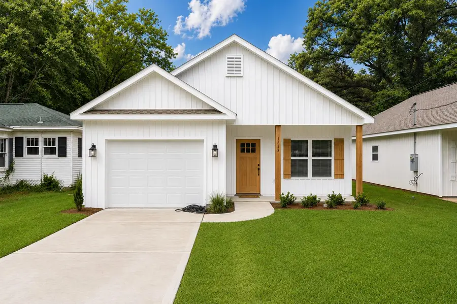 607 Amos Street, Crestview, FL 32539 - #2