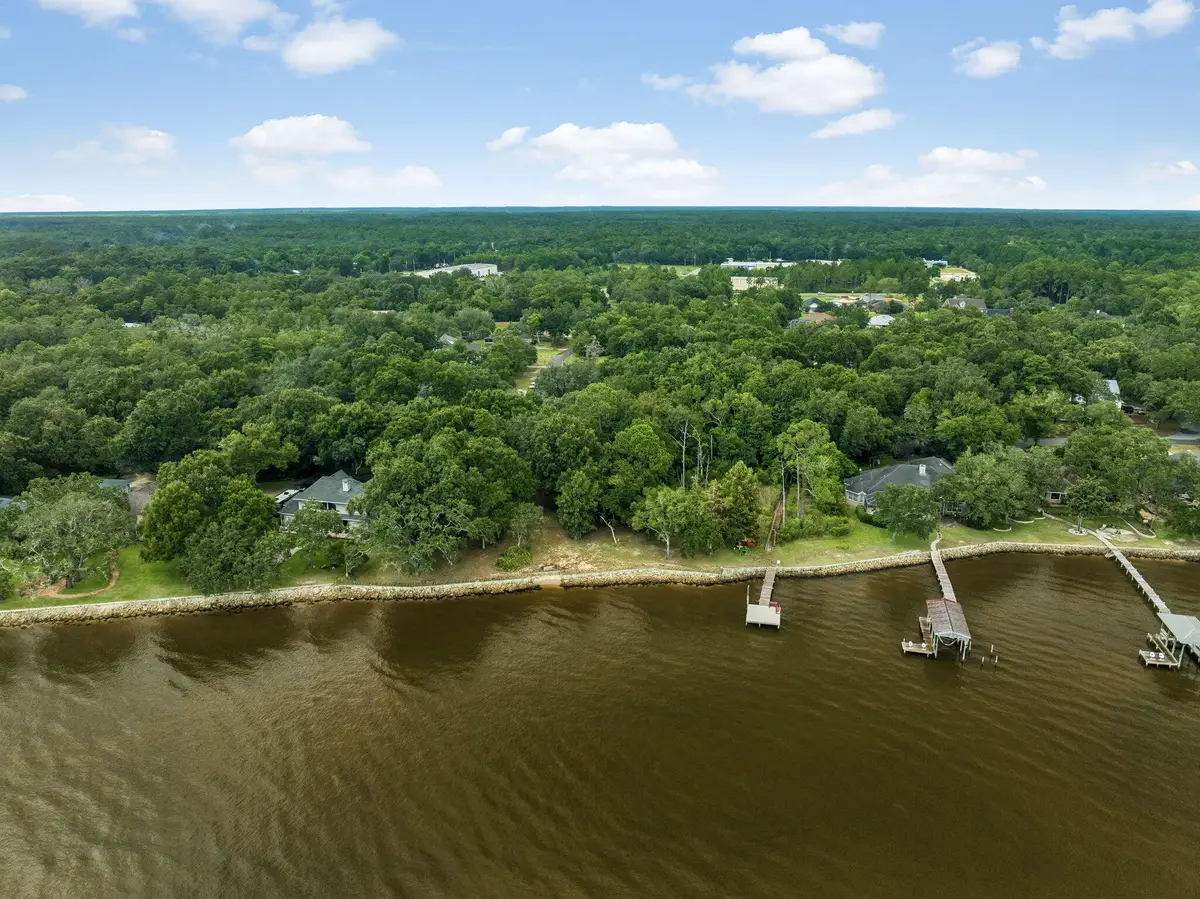 9 & 10 Cedar Beach Cove, Freeport, FL 32439 - #1