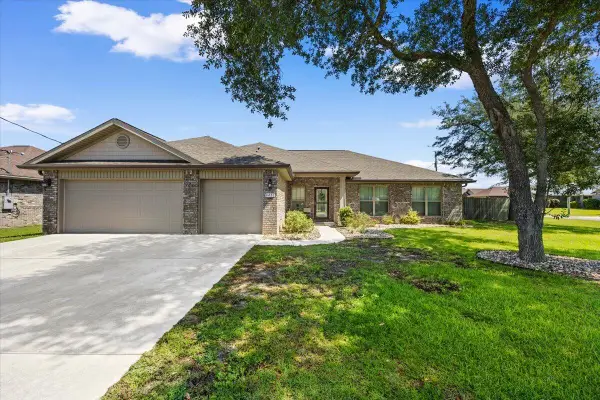 8451 Holley Hills Circle, Navarre, FL 32566