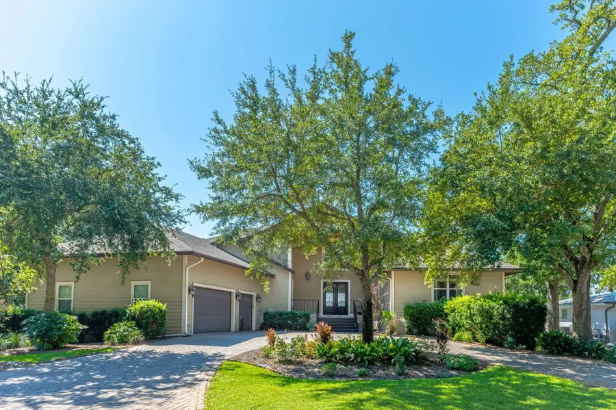 326 SE Brooks Street, Fort Walton Beach, FL 32548 - #2