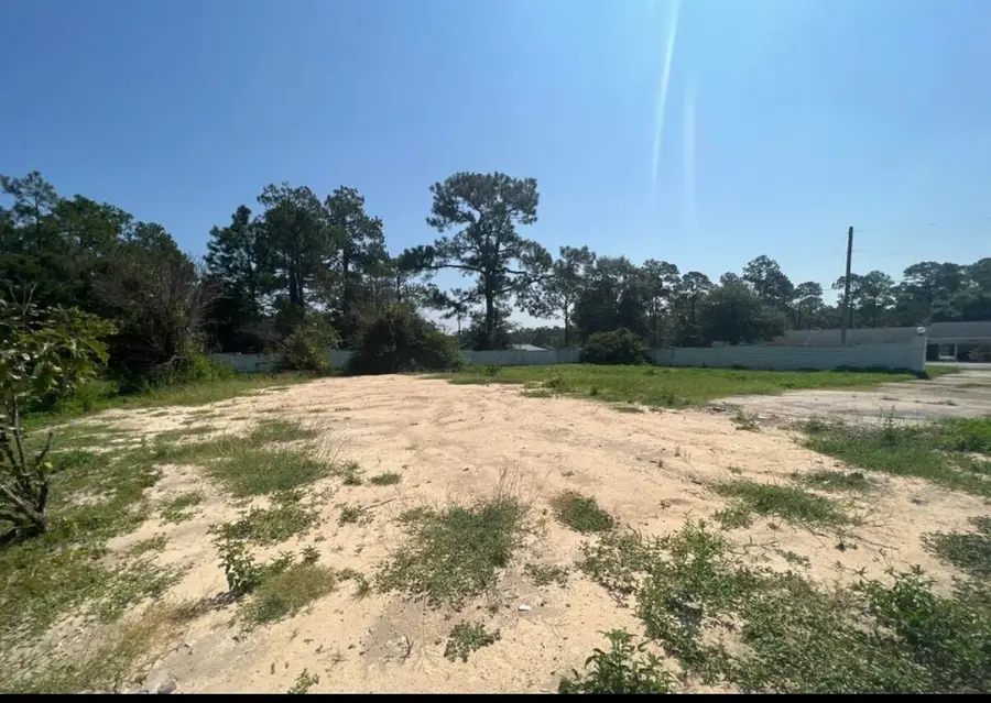 327 Ten Lake Drive, Defuniak Springs, FL 32433 - #3
