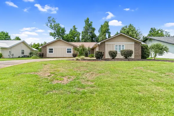 136 Derby Woods Drive, Lynn Haven, FL 32444