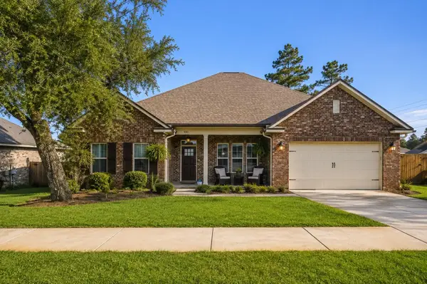 900 Tadpole Avenue, Niceville, FL 32578