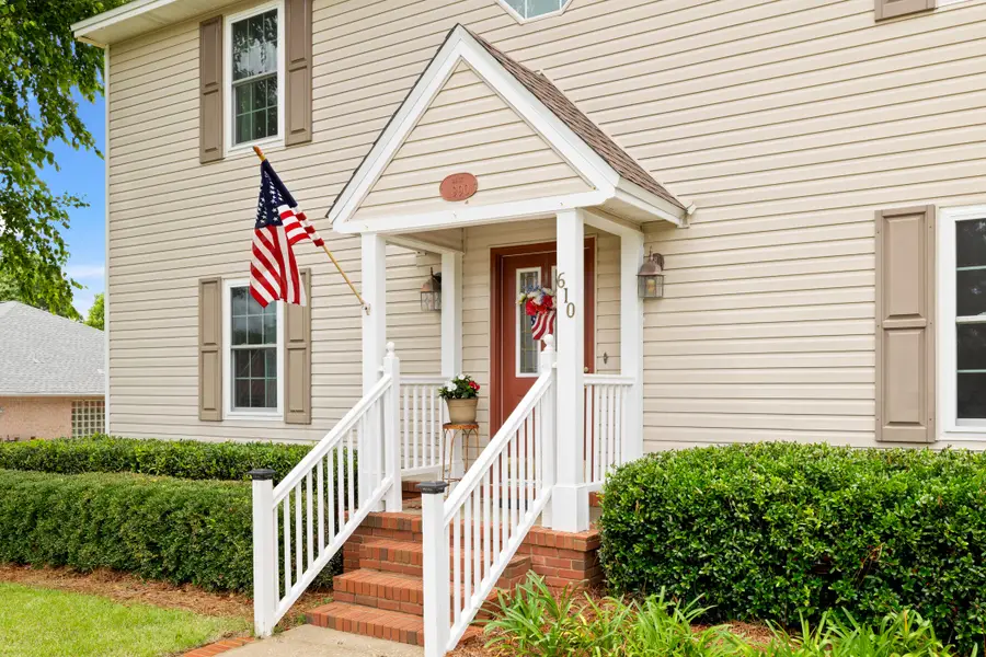 610 W Lynn Brook, Crestview, FL 32539 - #3