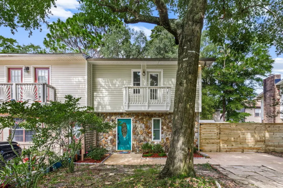956 Mcfarlan Avenue, Fort Walton Beach, FL 32547 - #2