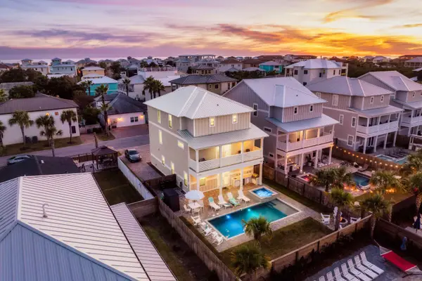 10 W Palm Beach Street, Miramar Beach, FL 32550