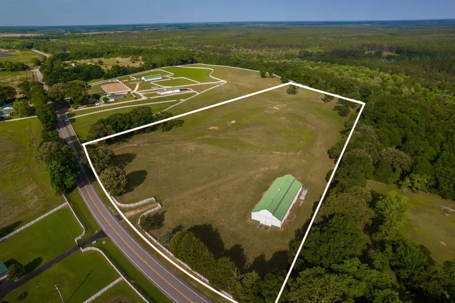 5676 W State Highway 2, Defuniak Springs, FL 32433 - #2