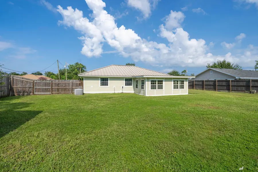 1607 New Hampshire Avenue, Lynn Haven, FL 32444 - #2