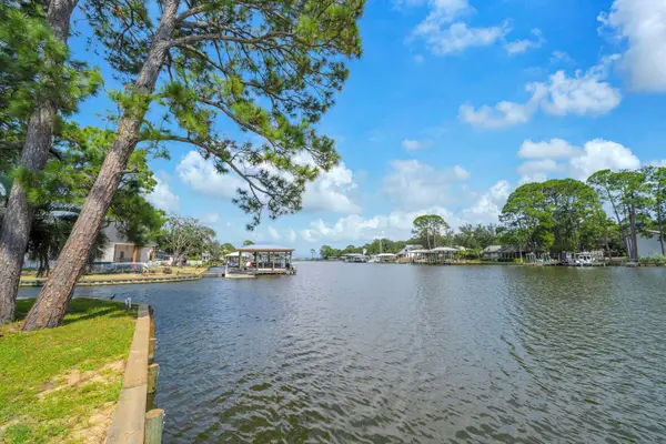 83 Anchor Lane, Santa Rosa Beach, FL 32459