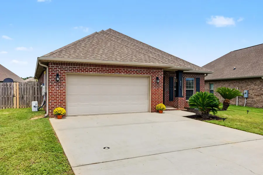 652 Teal Street, Crestview, FL 32539 - #3