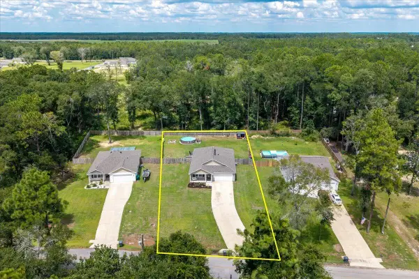 148 Squirrel Road, DeFuniak Springs, FL 32433