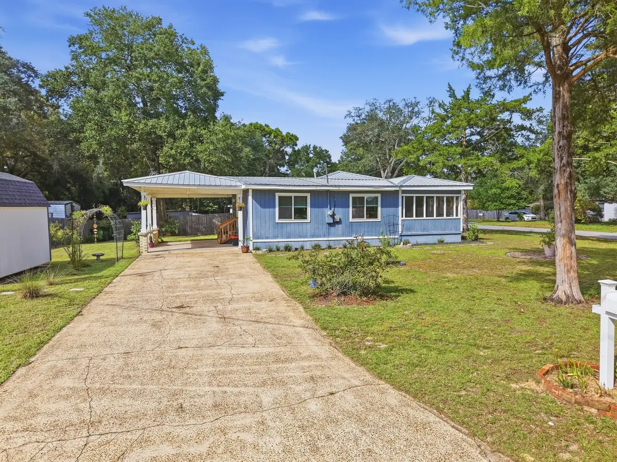 234 Deer Street, Niceville, FL 32578 - #1