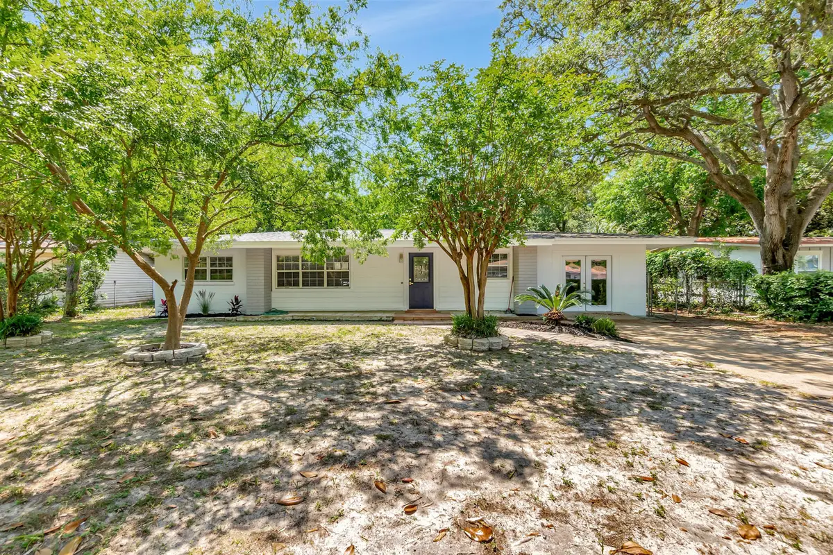 8 SE Waynel Circle, Fort Walton Beach, FL 32548 - #1