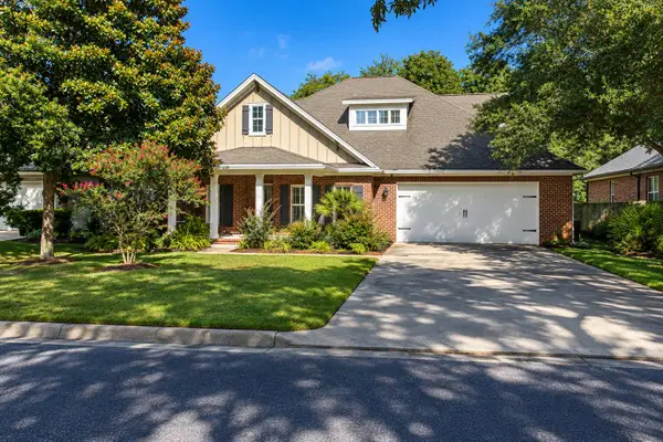 219 Girard Avenue, Fort Walton Beach, FL 32548
