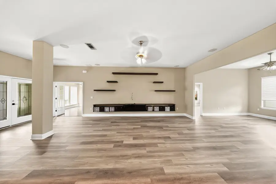8342 Randall Drive, Navarre, FL 32566 - #2