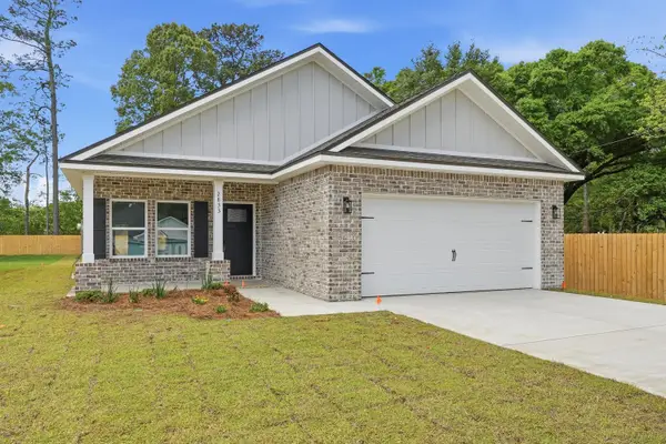 2826 Blackbird Court, Crestview, FL 32539