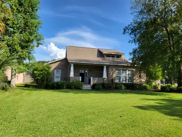 16 Shalimar Drive, Shalimar, FL 32579