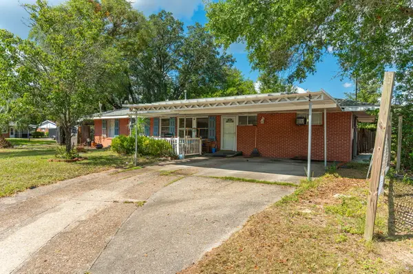 26 Eglin Street, Fort Walton Beach, FL 32547