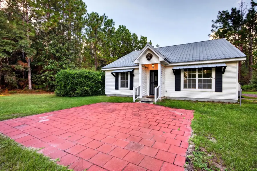 635 Southside Drive, Holt, FL 32564 - #3