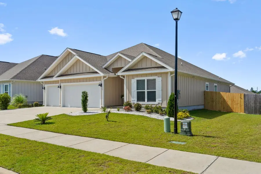 504 Mary Lou Way, Crestview, FL 32539 - #3