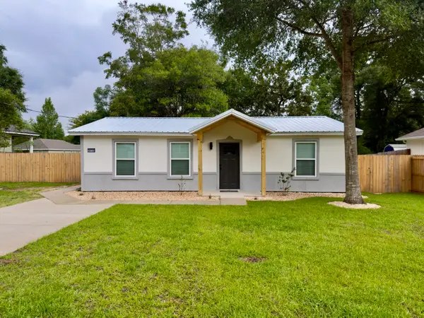 3172 Maple Street, Crestview, FL 32539